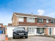 3 Bedroom Semi detached House For Sale In Tamworth,...