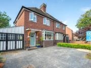 3 Bedroom Semi detached House For Sale In Telford,...