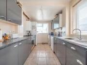3 Bedroom Semi Detached House For Sale In Thatcham,...