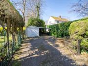 3 bedroom semi detached house for sale in Thornhill Park...