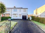 3 bedroom semi detached house for sale in Three Tuns...