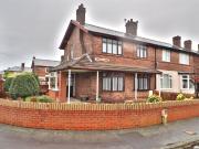 3 bedroom semi detached house for sale in Timperley...