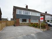 3 Bedroom Semi detached House For Sale In Wakefield