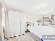 3 bedroom semi detached house for sale in Wallington...