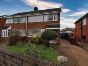 3 bedroom semi detached house for sale in Wallis Avenue,...