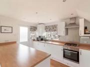 3 Bedroom Semi Detached House For Sale In Walnut Park,...