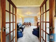 3 bedroom semi detached house for sale in Warrenside,...