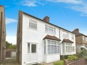 3 Bedroom Semi detached House For Sale In Watford,...