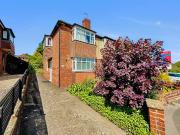 3 bedroom semi detached house for sale in Waveney Road,...