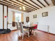 3 bedroom semi detached house for sale in Welwyn Avenue,...