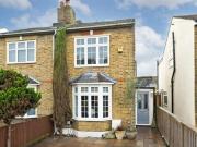 3 Bedroom Semi detached House For Sale In West Molesey,...