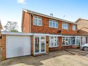 3 Bedroom Semi detached House For Sale In Willenhall,...