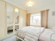 3 bedroom semi detached house for sale in Woodside View,...