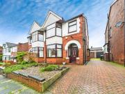 3 bedroom semi detached house for sale in Woodsley Road,...