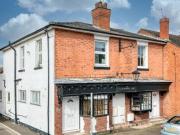 3 Bedroom Semi detached House For Sale In Worcester