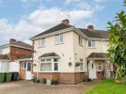 3 Bedroom Semi detached House For Sale In Worcester,...