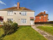 3 Bedroom Semi detached House For Sale In Worcester,...