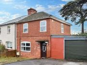 3 Bedroom Semi detached House For Sale In Worcester,...