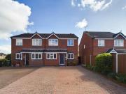 3 Bedroom Semi detached House For Sale In Worcester,...