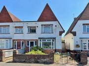 3 Bedroom Semi detached House For Sale In Worthing