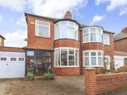 3 bedroom Semi Detached House for sale, Links Avenue,...