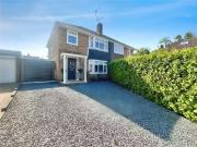 3 bedroom Semi Detached House for sale, Mayes Close,...