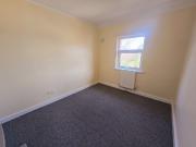 3 bedroom semi detached house To Let in Bradford