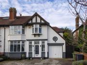 3 bedroom semi detached house to rent