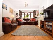 3 bedroom semi detached house to rent