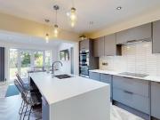 3 bedroom semi detached house to rent