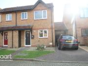 3 bedroom semi detached house to rent