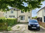3 bedroom semi detached house to rent