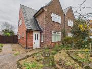 3 bedroom semi detached house to rent