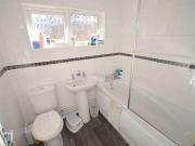 3 bedroom semi detached house to rent