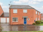 3 bedroom semi detached house to rent