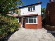 3 bedroom semi detached house to rent