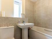 3 bedroom semi detached house to rent