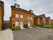 3 bedroom semi detached house to rent