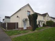 3 bedroom end of terrace house to rent
