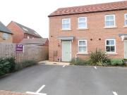 3 bedroom semi detached house to rent