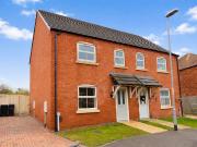 3 bedroom semi detached house to rent