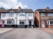 3 bedroom semi detached house to rent