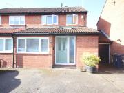 3 bedroom semi detached house to rent