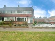 3 bedroom semi detached house to rent