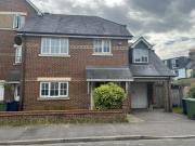 3 bedroom semi detached house to rent