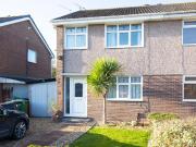 3 bedroom semi detached house to rent