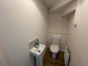 3 bedroom semi detached house to rent