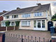 3 bedroom semi detached house to rent