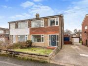 3 bedroom semi detached house to rent