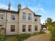 3 bedroom semi detached house to rent